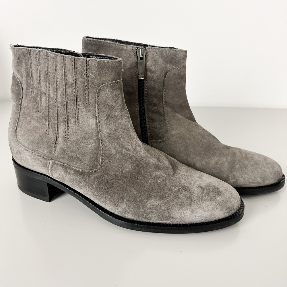 Aquatalia Women’s 8.5 Grey Suede Boots